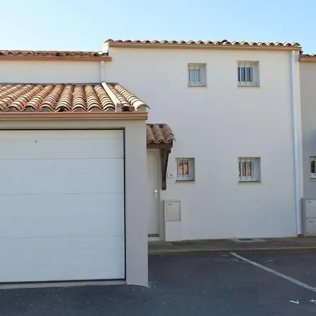 8 Couchages, Piscine, 50m Plage, Cap D'agde - Fr-1-249-318 Holiday home *