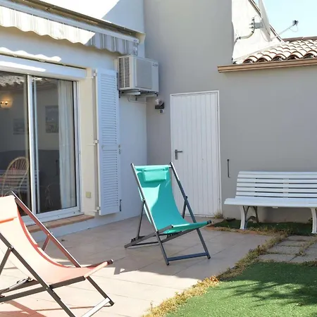 8 Couchages, Piscine, 50m Plage, Cap D'agde - Fr-1-249-318 Holiday home Agde